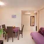 Apartment Kate Makarska