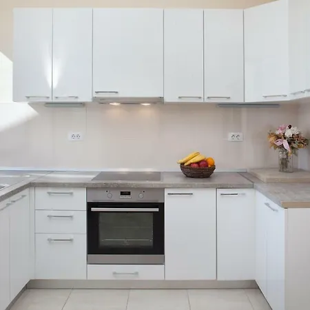 Lägenhet Kate Makarska