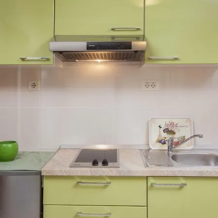 Kate Apartman Makarska