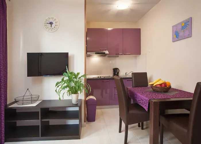 Kate * מאקרסקה